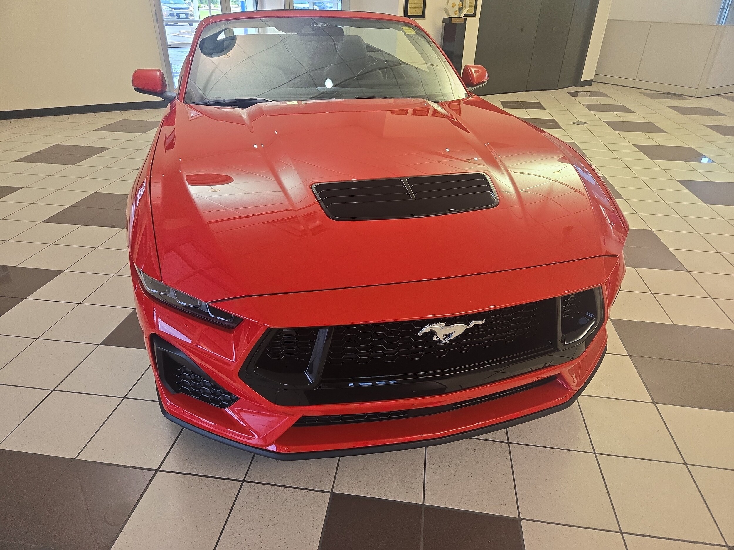 2025 Ford Mustang GT Premium Convertible photo 2