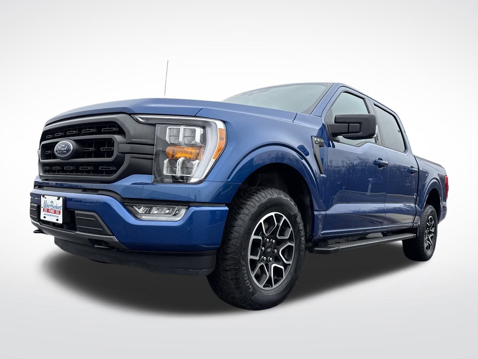 2022 Ford F-150 XLT photo 2