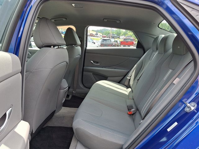 2024 Hyundai Elantra SEL - Photo 10