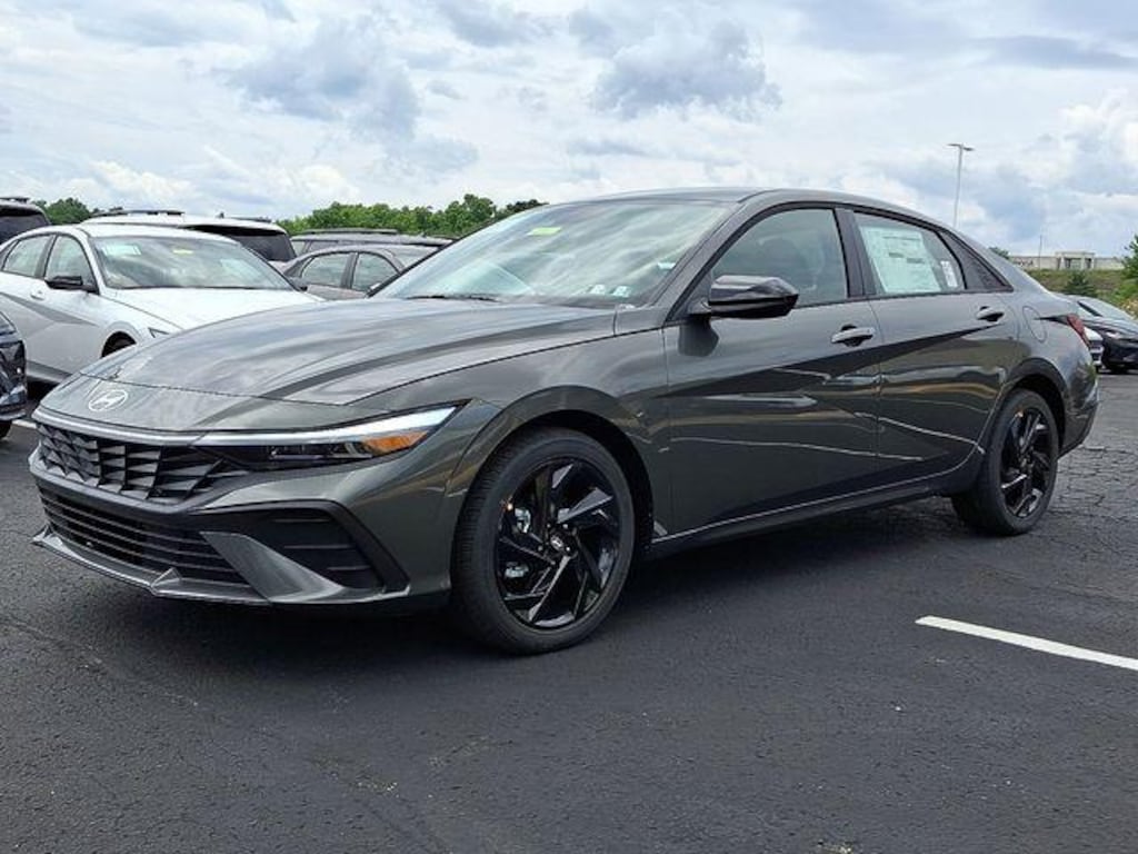 New 2026 Hyundai Elantra SEL Sport Sedan