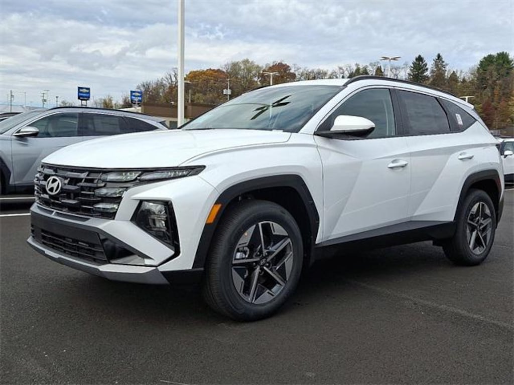 New 2026 Hyundai Tucson Hybrid SEL SUV