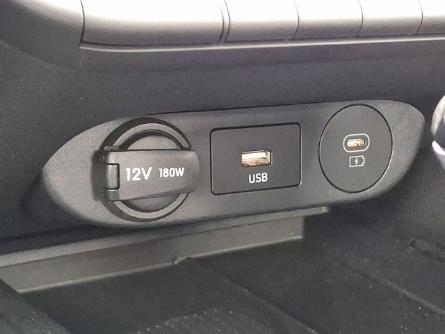 2025 Hyundai Elantra SEL - Photo 24