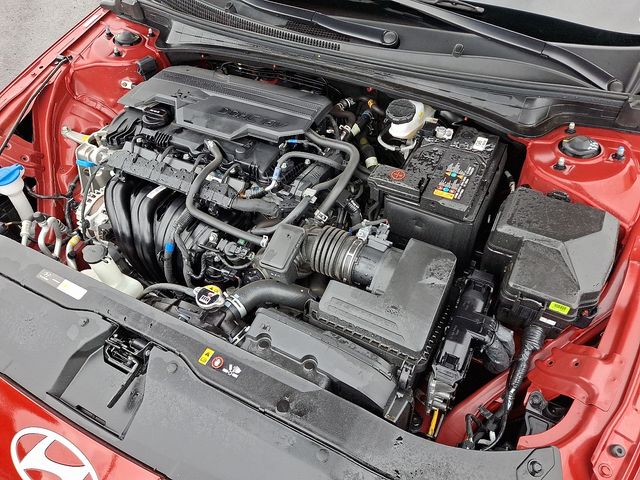 2025 Hyundai Elantra SEL - Photo 27