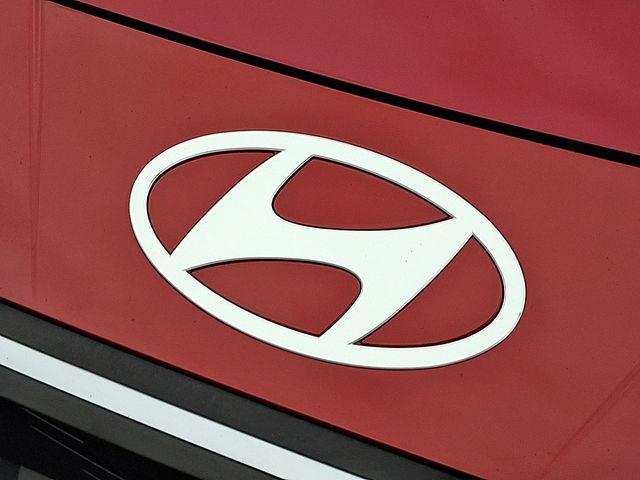2025 Hyundai Elantra SEL - Photo 29
