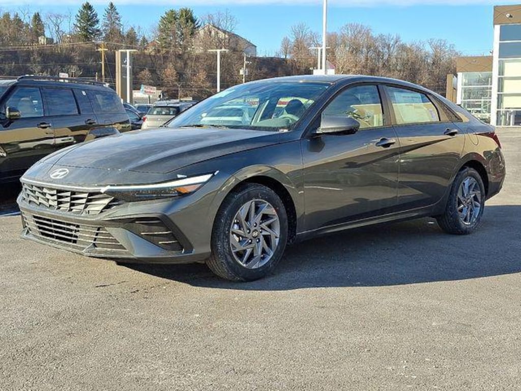 New 2026 Hyundai Elantra Hybrid Blue Sedan