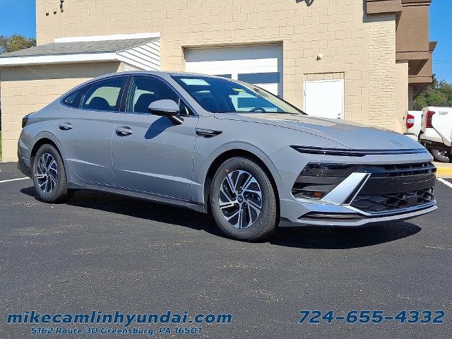 2027 Hyundai Sonata Hybrid Blue