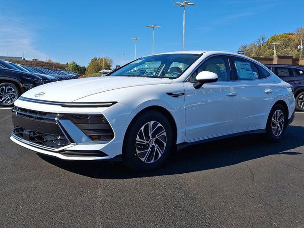 New 2026 Hyundai Sonata Hybrid Blue Sedan