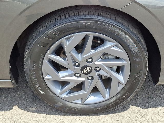 2024 Hyundai Elantra SEL - Photo 8