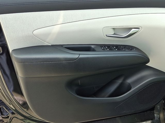 2025 Hyundai Tucson SEL Convenience - Photo 12