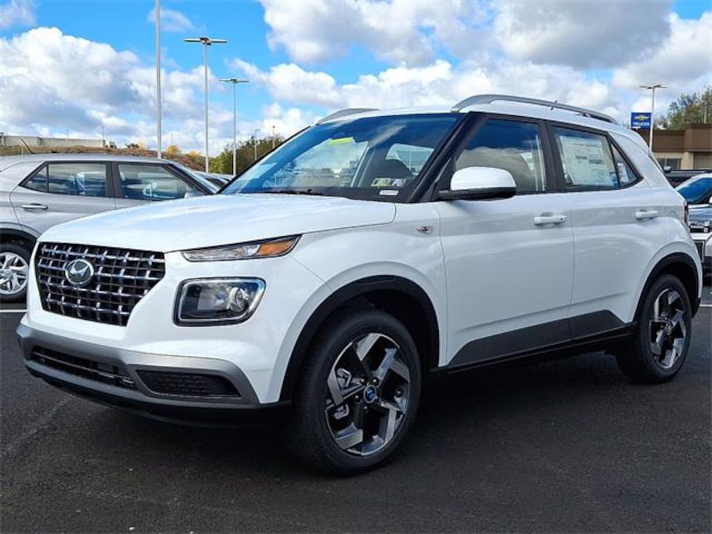 New 2026 Hyundai Venue SEL SUV