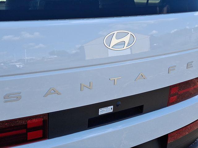 2026 Hyundai Santa Fe SE - Photo 13