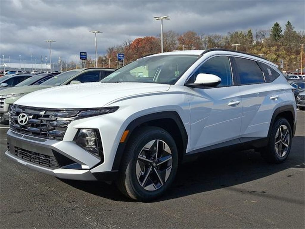 New 2026 Hyundai Tucson Hybrid SEL SUV