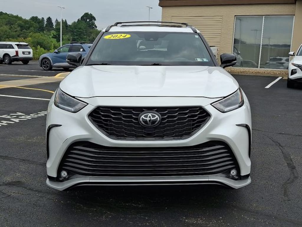 Used 2024 Toyota Highlander XSE SUV