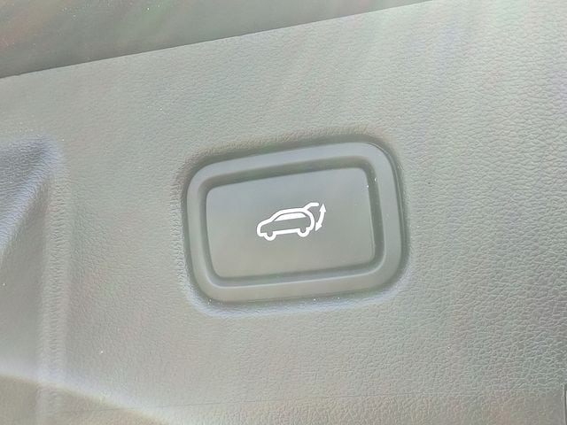 2025 Hyundai Tucson Limited - Photo 30