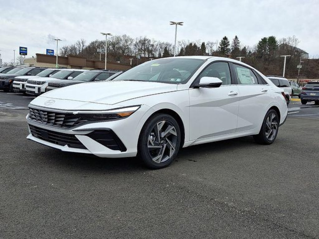 New 2026 Hyundai Elantra Limited Sedan