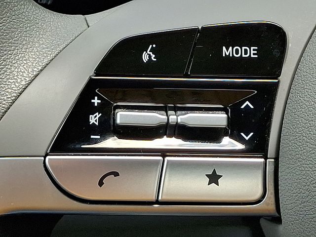 2024 Hyundai Elantra SEL - Photo 21