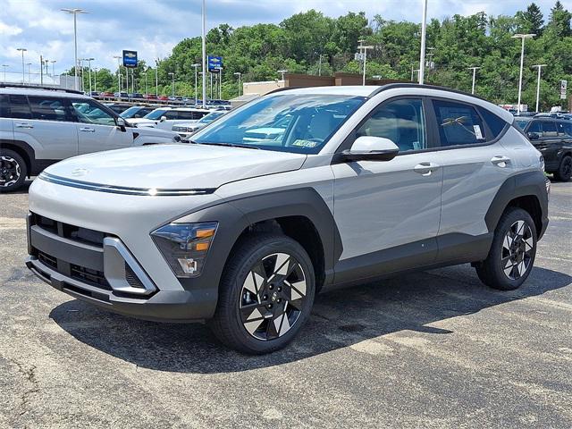 2025 Hyundai Kona SEL photo 2
