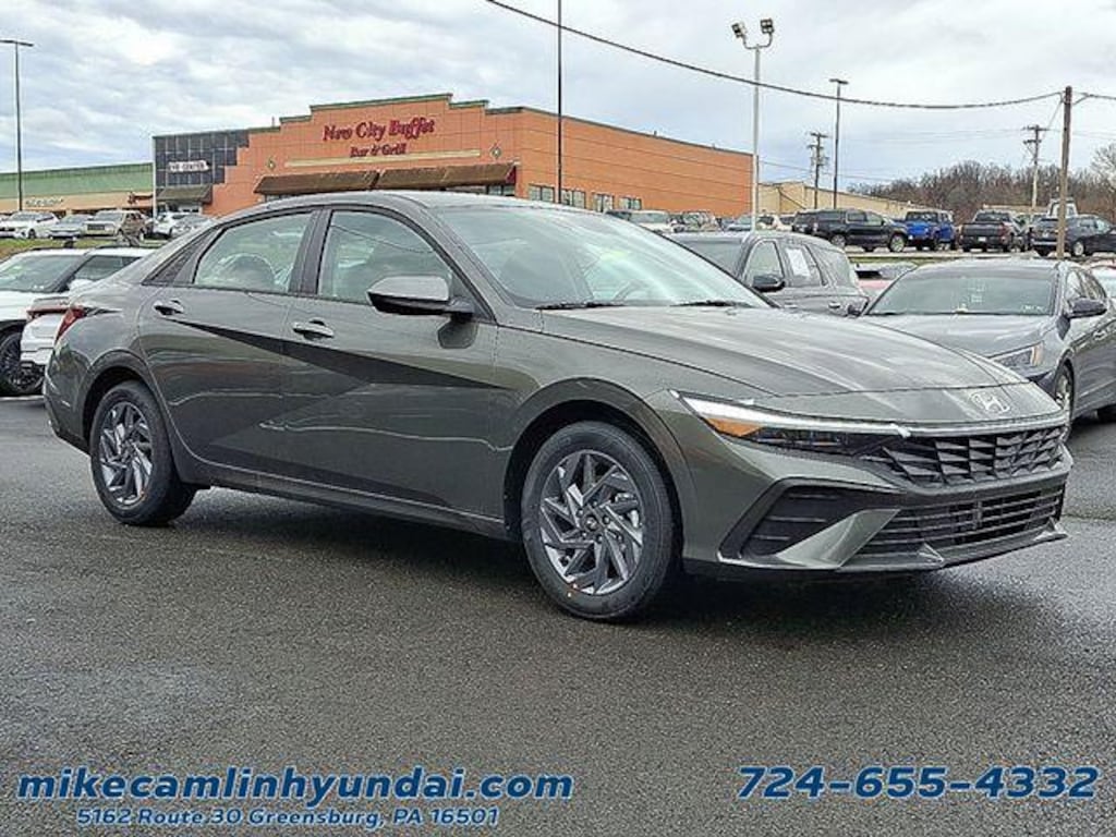 New 2026 Hyundai Elantra Hybrid Blue Sedan