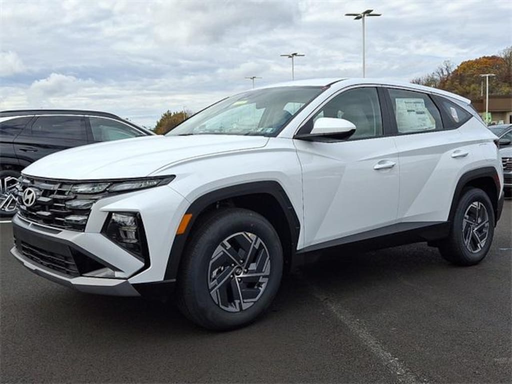 New 2026 Hyundai Tucson Hybrid Blue SUV