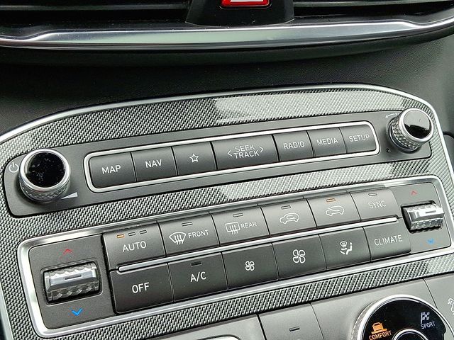 2022 Hyundai Santa Fe SEL - Photo 16