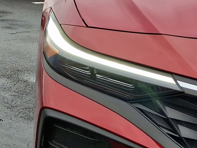 2025 Hyundai Elantra SEL - Photo 9