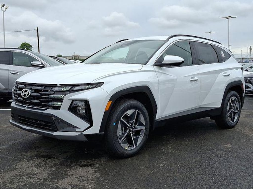New 2026 Hyundai Tucson Plug-In Hybrid SEL SUV