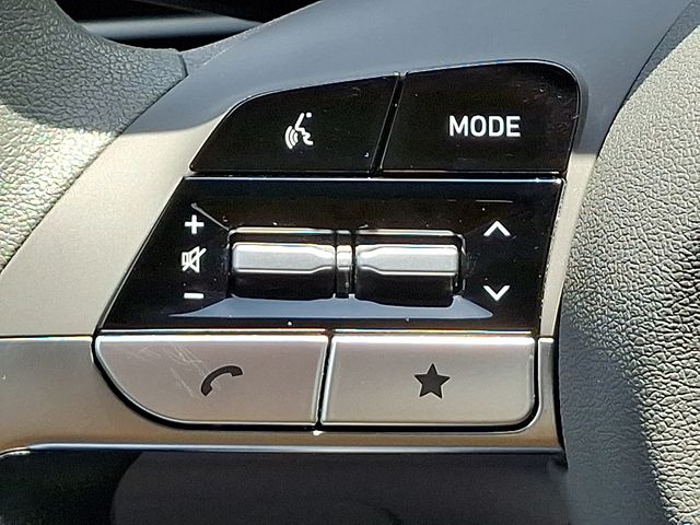 2024 Hyundai Elantra SEL - Photo 21