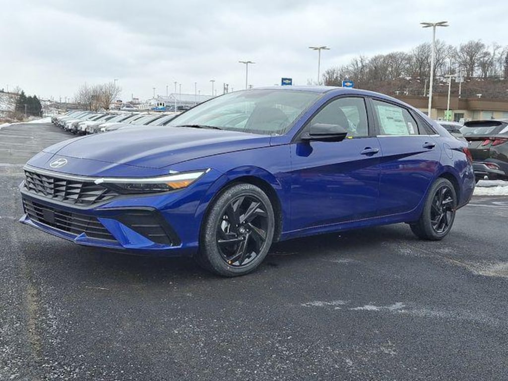 New 2026 Hyundai Elantra SEL Sport Premium Sedan