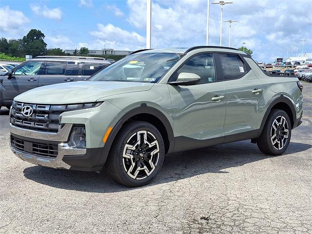2025 Hyundai Santa Cruz Limited photo 2