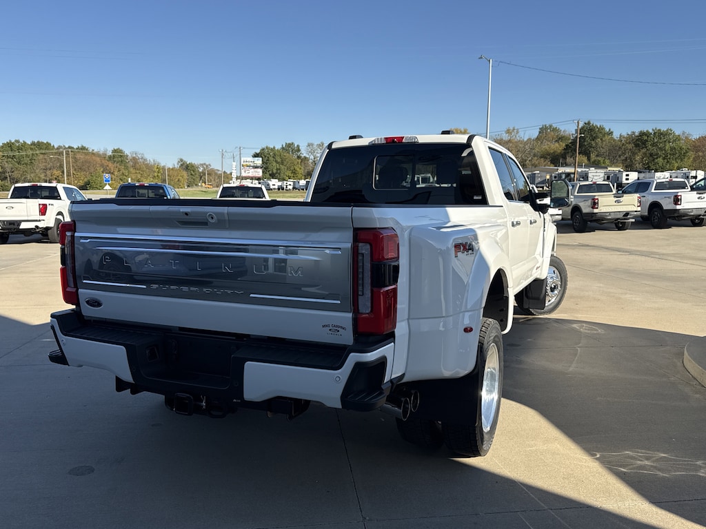 New 2026 Ford Super Duty F-450 DRW  Truck