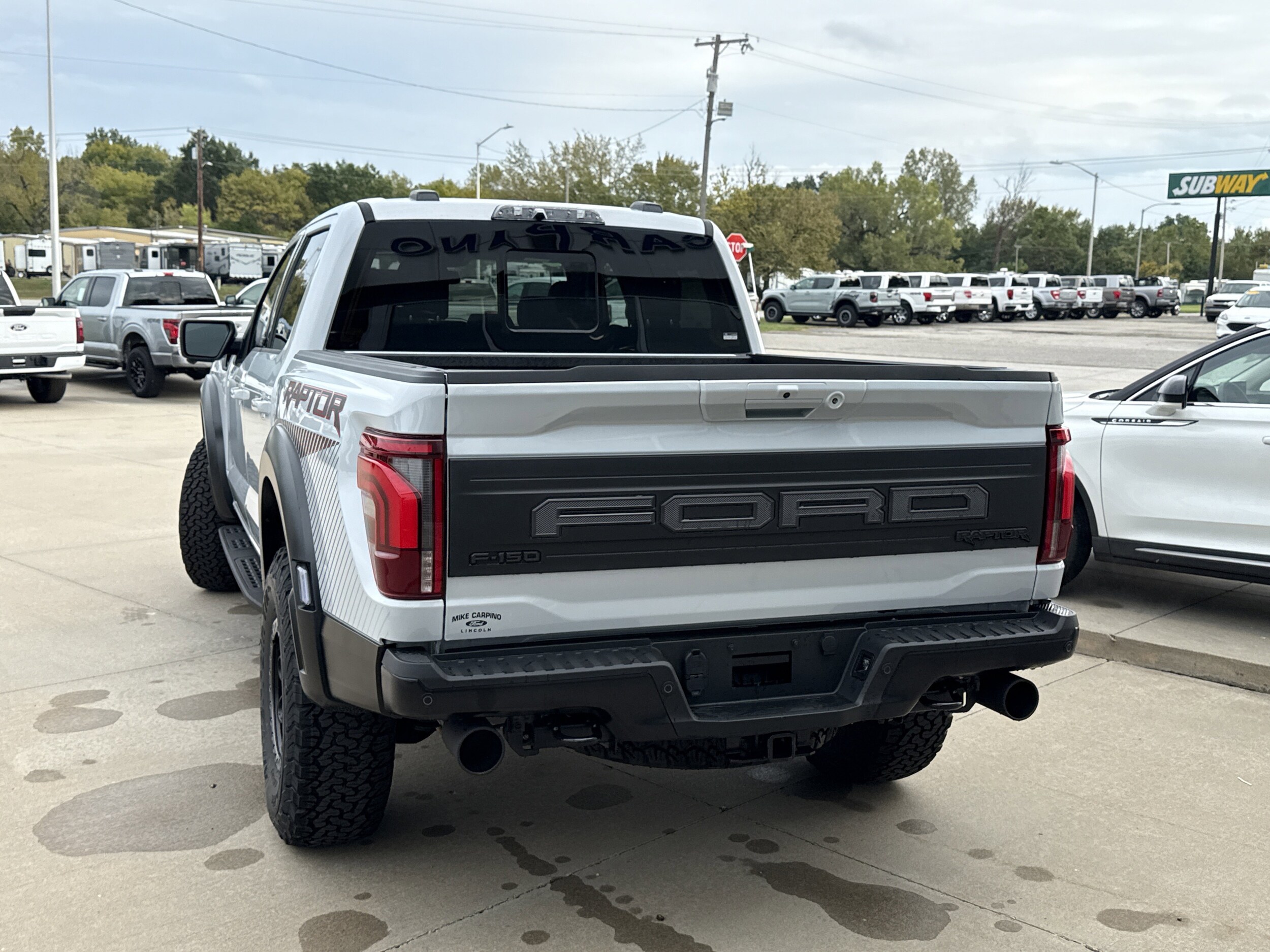 2025 Ford F-150 Raptor photo 4