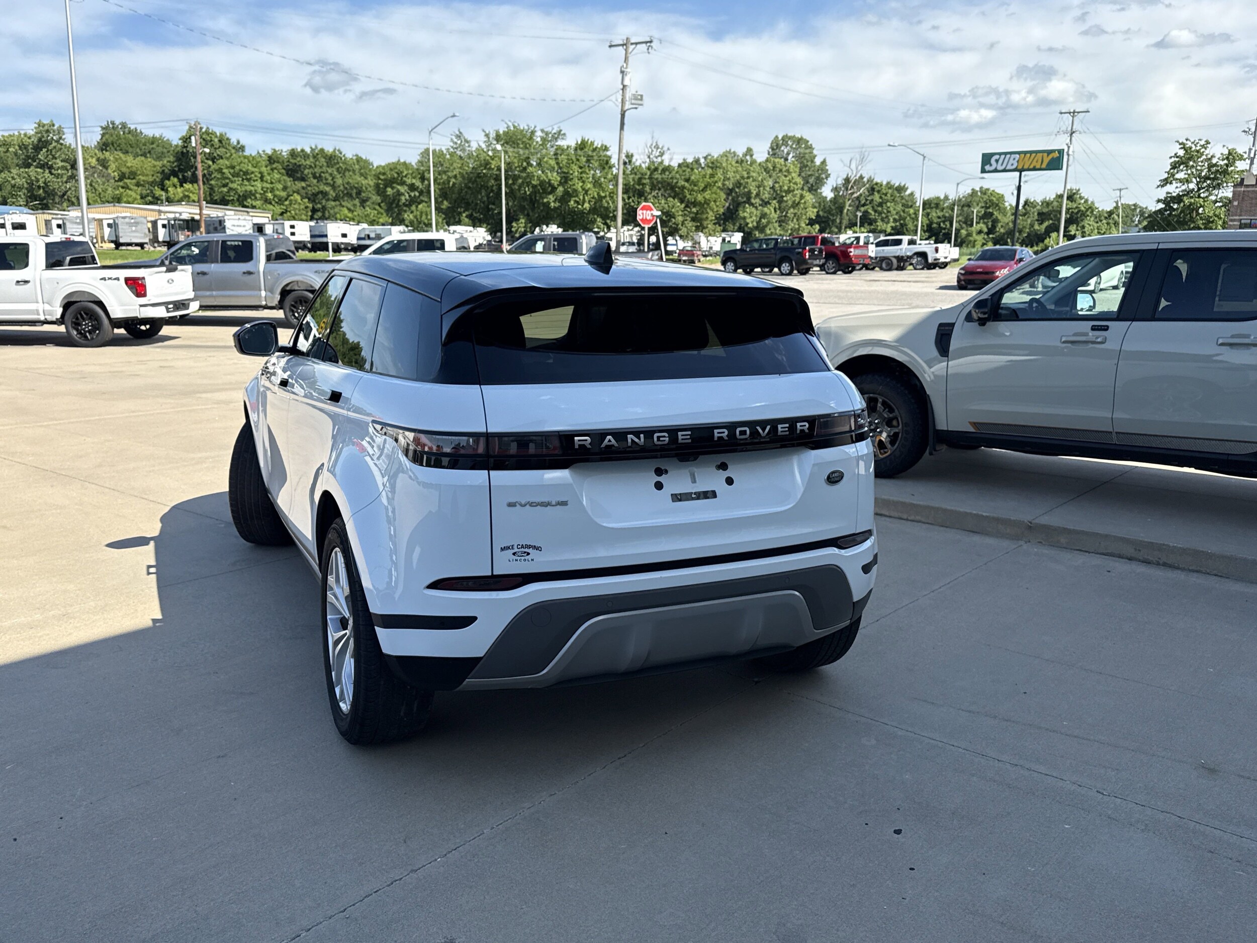 2020 Land Rover Range Rover Evoque S photo 4