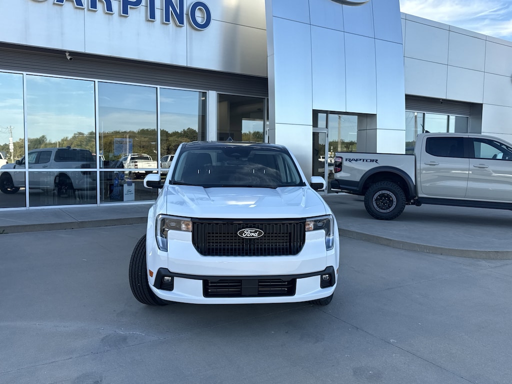 New 2025 Ford Maverick Lobo Standard Truck