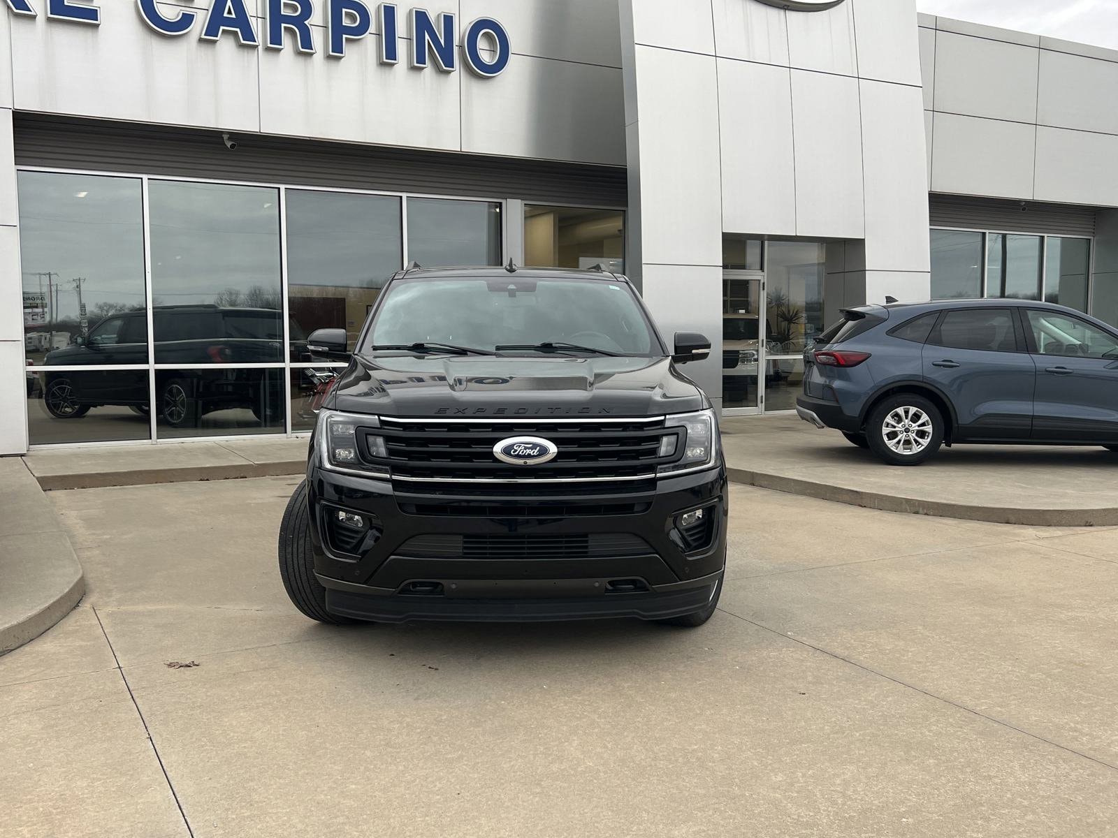 Used 2021 Ford Expedition Limited with VIN 1FMJK2AT7MEA74653 for sale in Columbus, KS