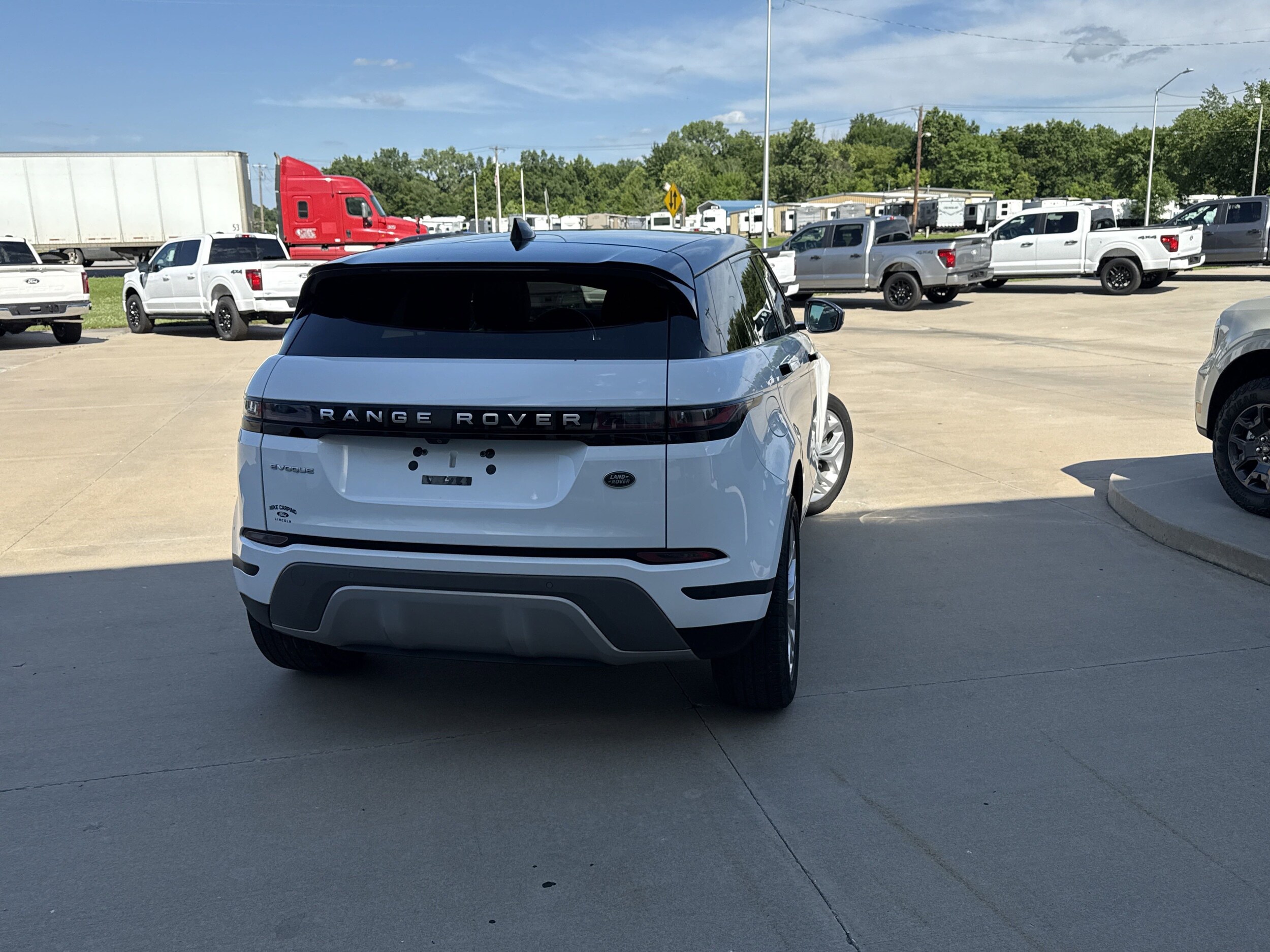 2020 Land Rover Range Rover Evoque S photo 3