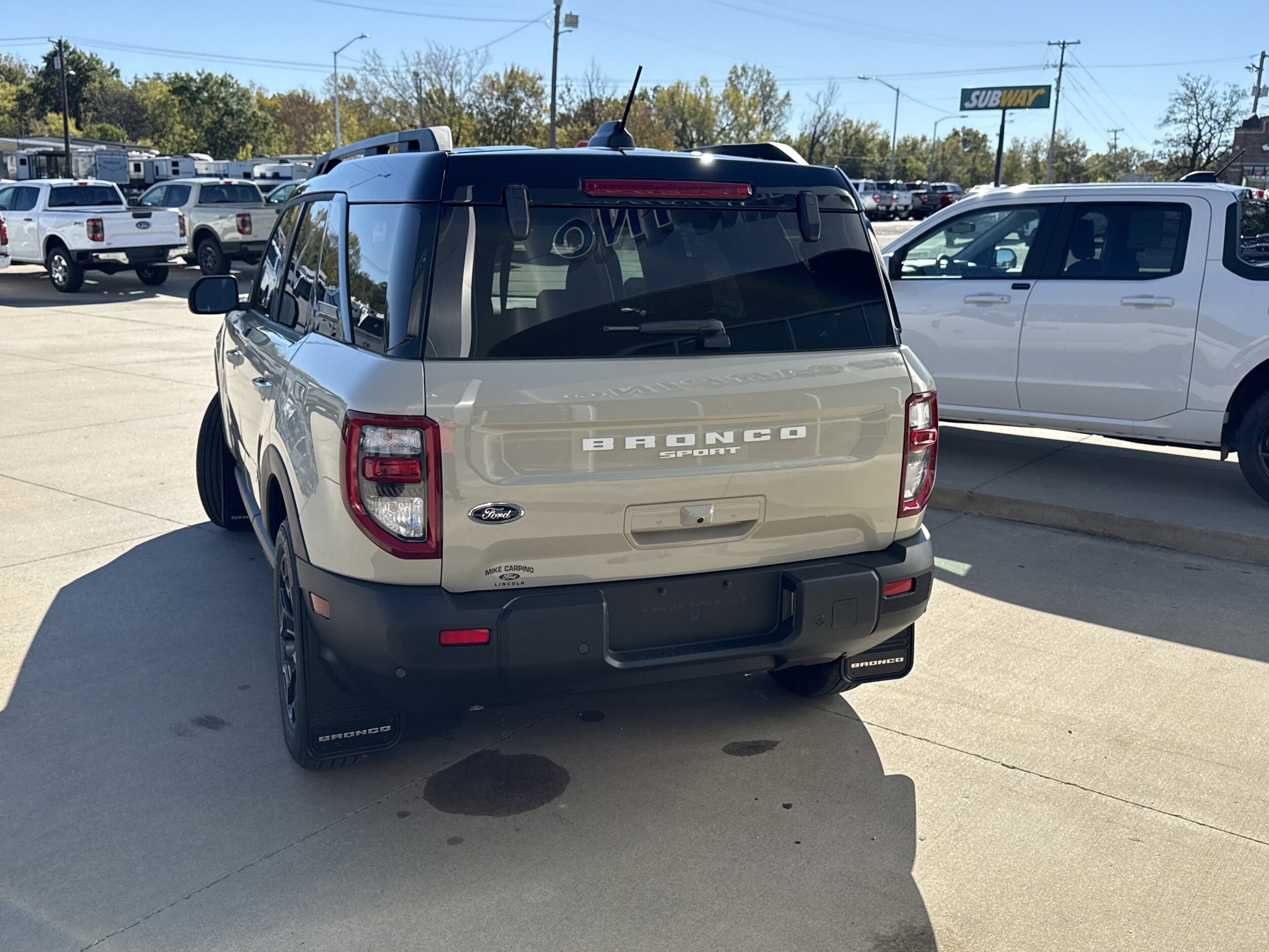 2025 Ford Bronco Sport Outer Banks photo 4