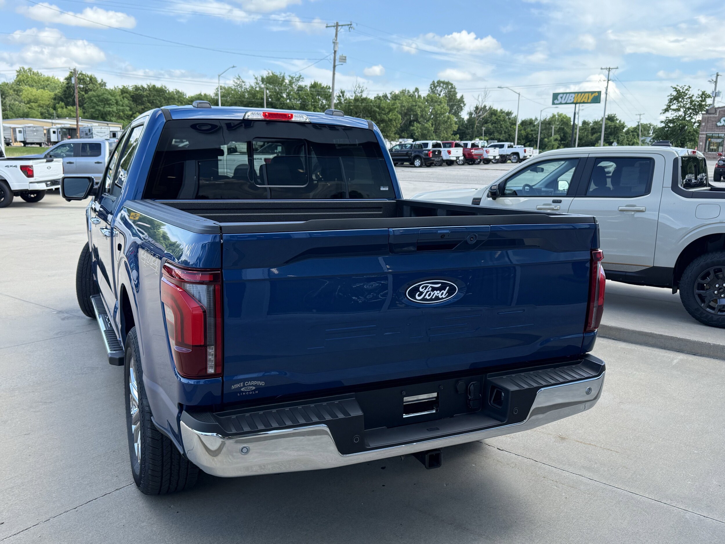 2025 Ford F-150 Lariat photo 4