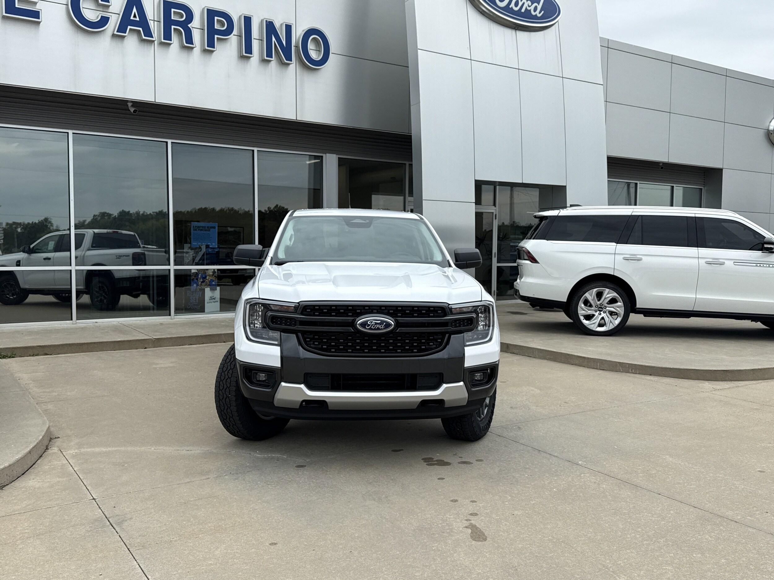 2025 Ford Ranger XLT photo 3