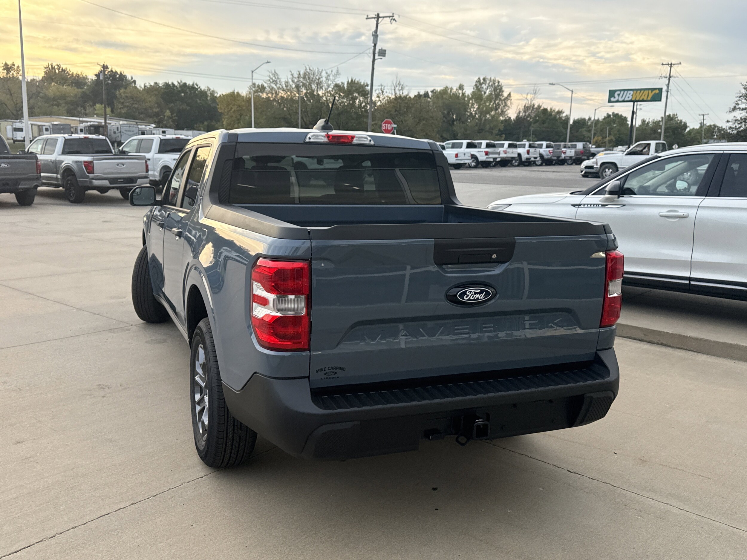 2025 Ford Maverick XLT photo 2