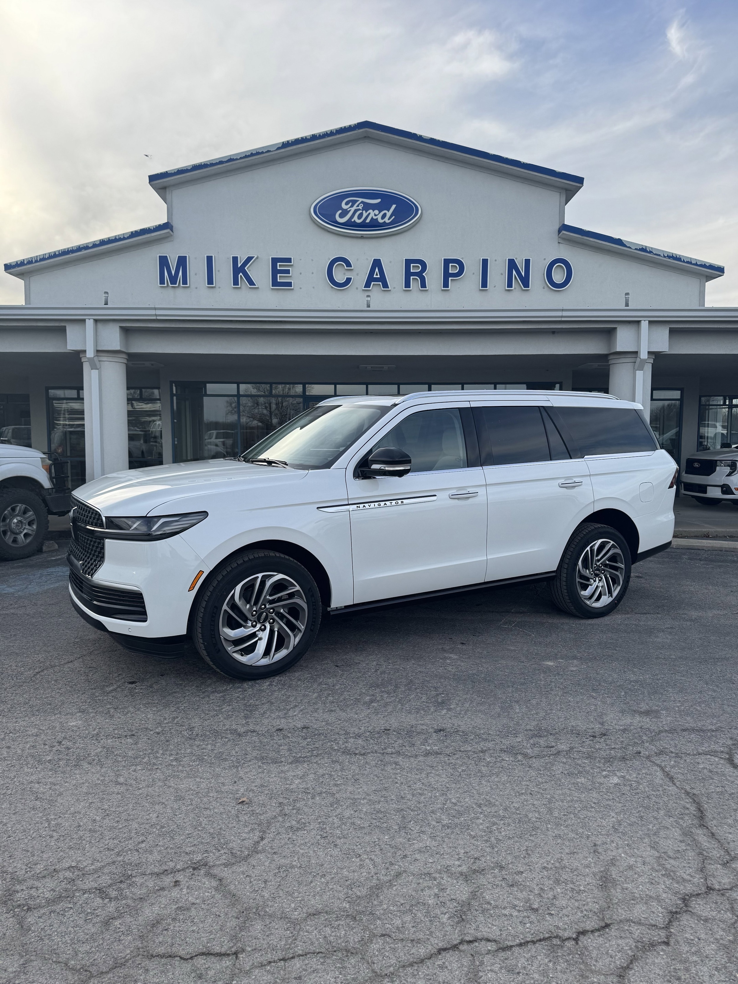 2025 Lincoln Navigator Reserve's photo