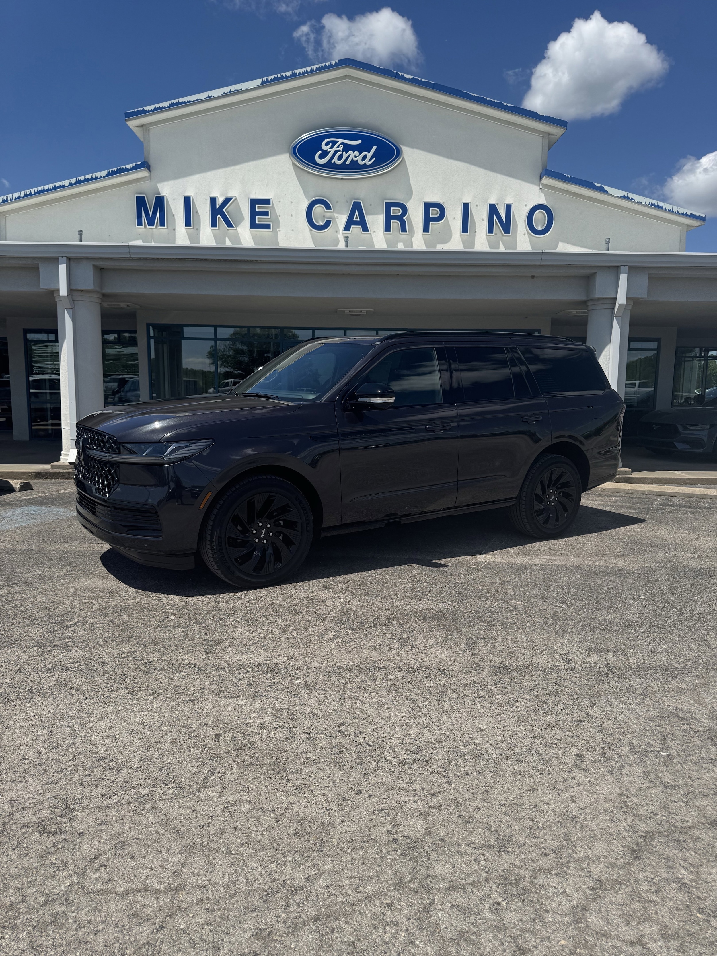 2026 Lincoln Navigator Reserve 4WD's photo