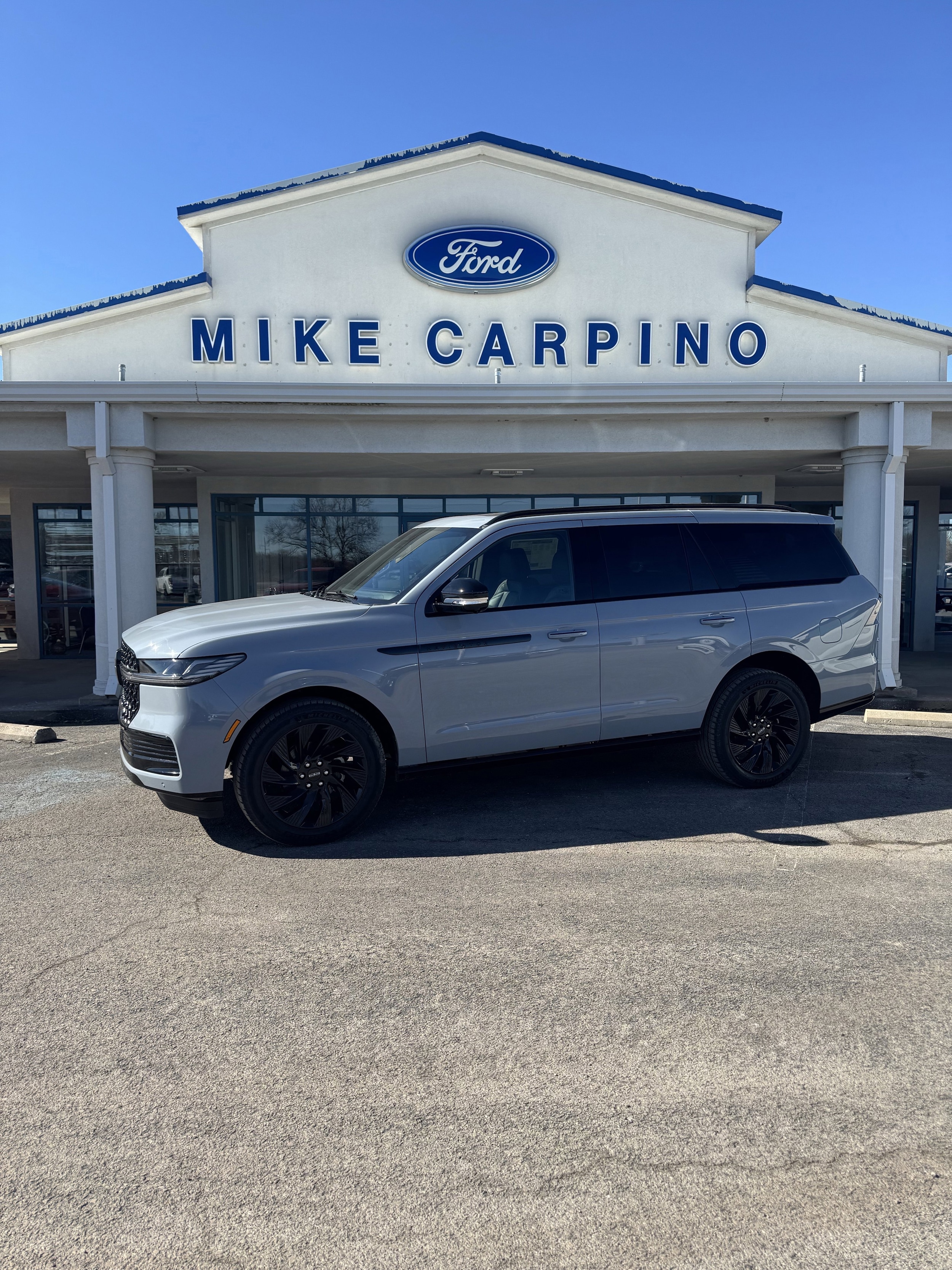 2026 Lincoln Navigator Reserve 4WD's photo