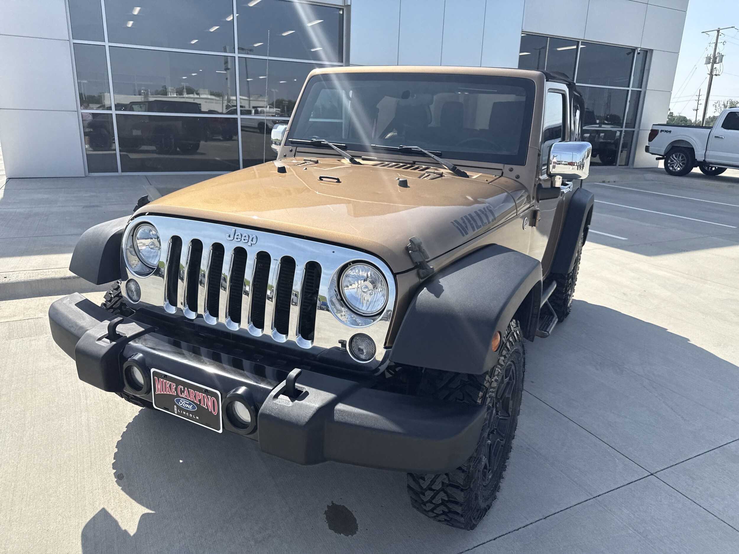2015 Jeep Wrangler Willys Wheeler photo 2