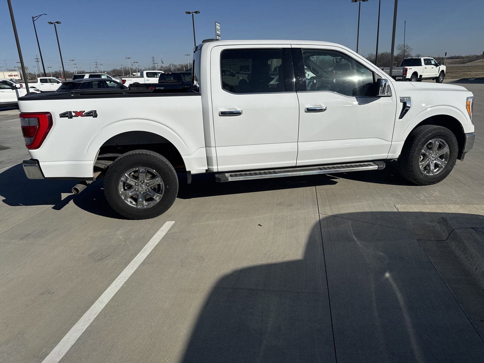 2023 Ford F-150 Lariat photo 4