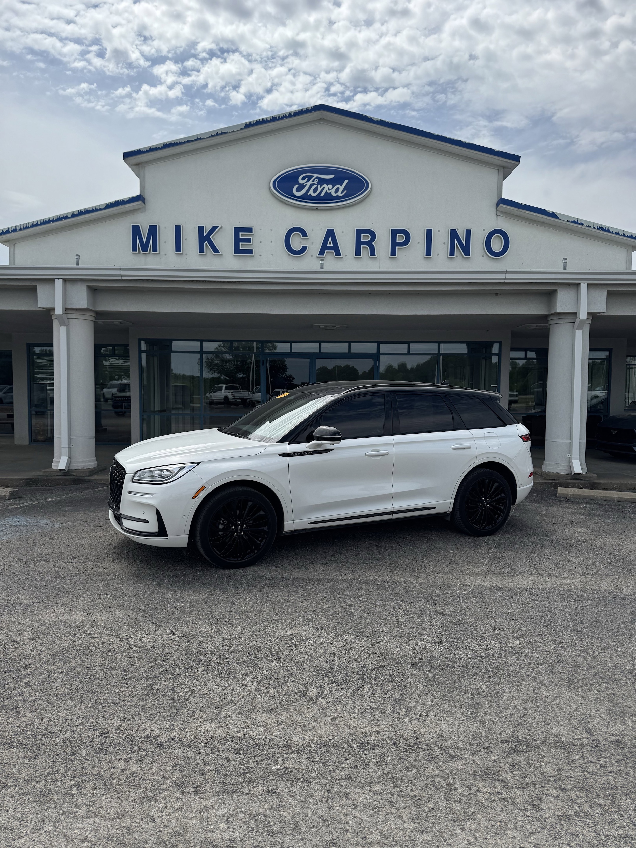 2023 Lincoln Corsair Reserve AWD's photo