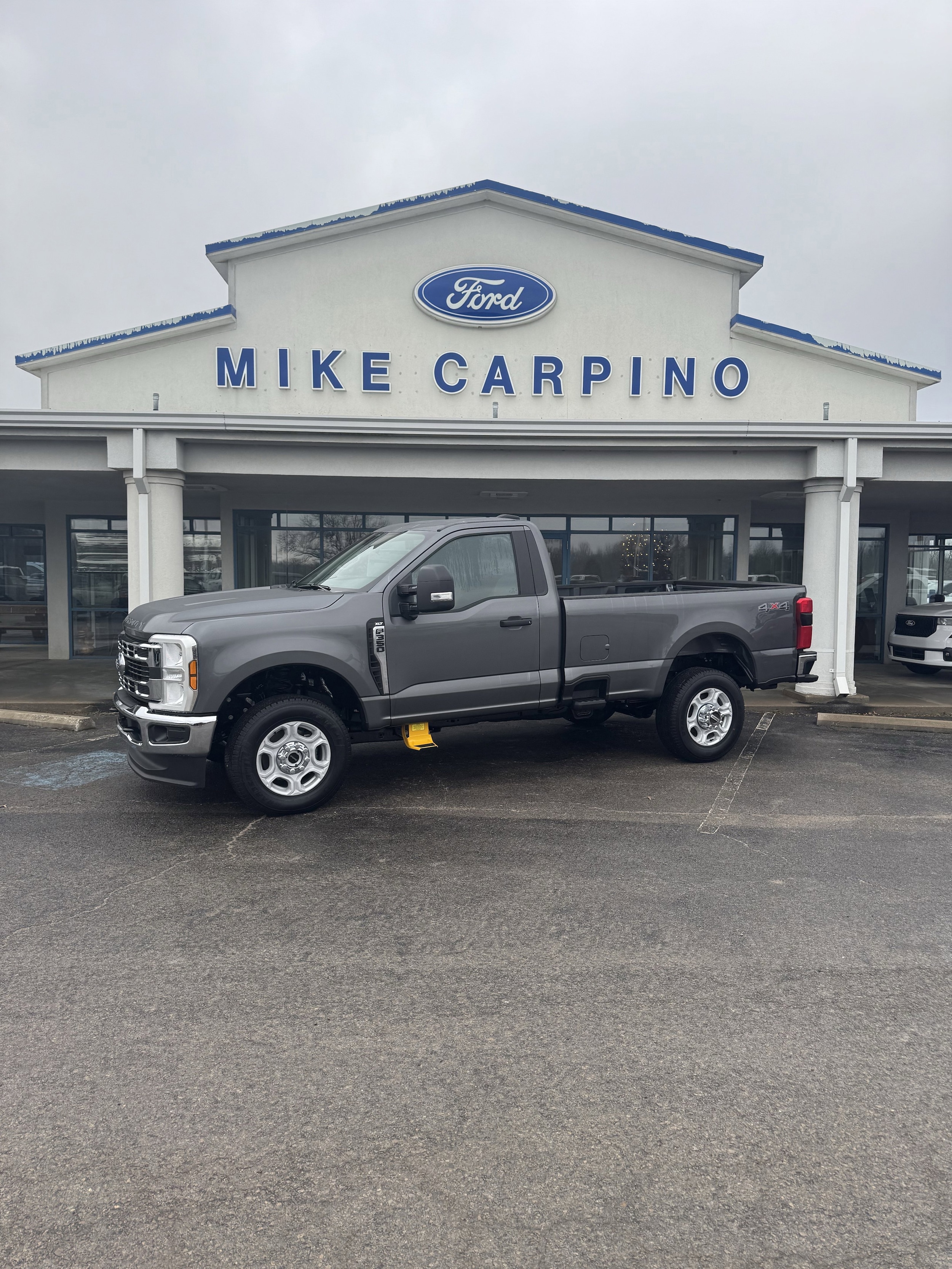 2026 Ford F-350 Super Duty XLT's photo