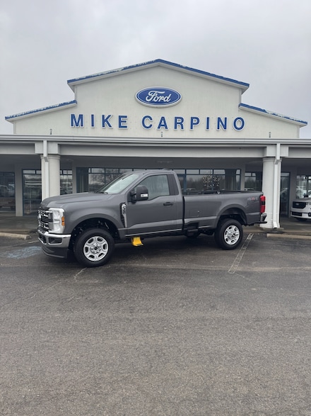 2026 Ford Super Duty F-350 SRW F-350 XLT Truck