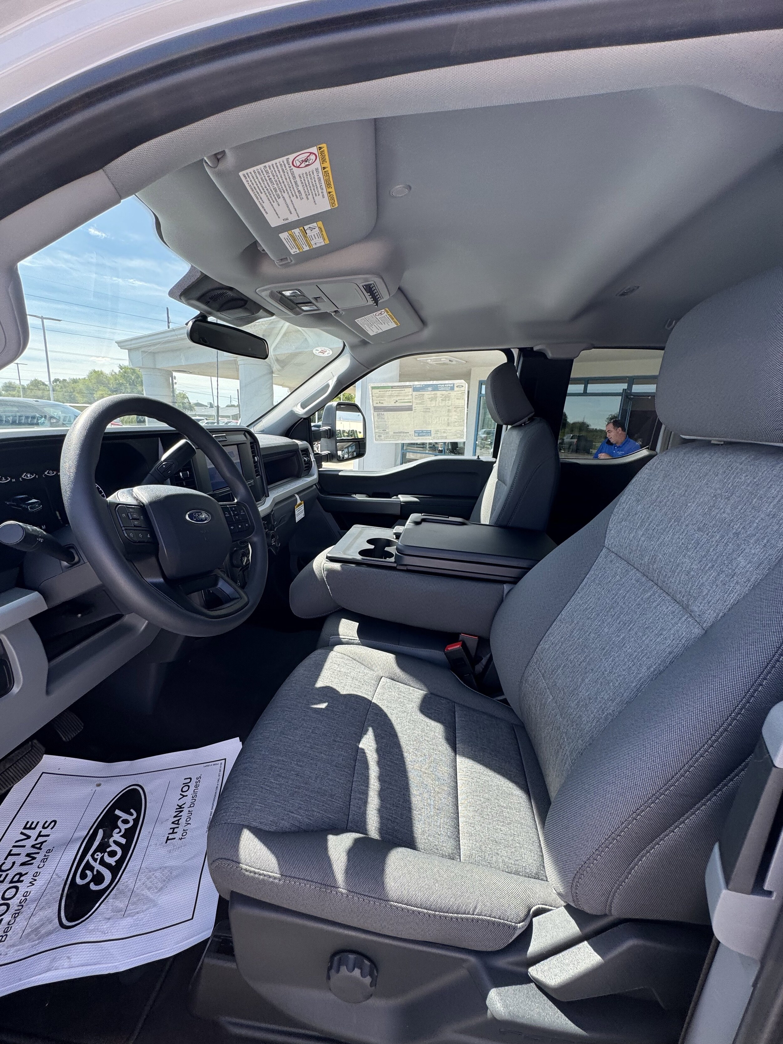 2026 Ford F-350 Super Duty XL - Photo 10