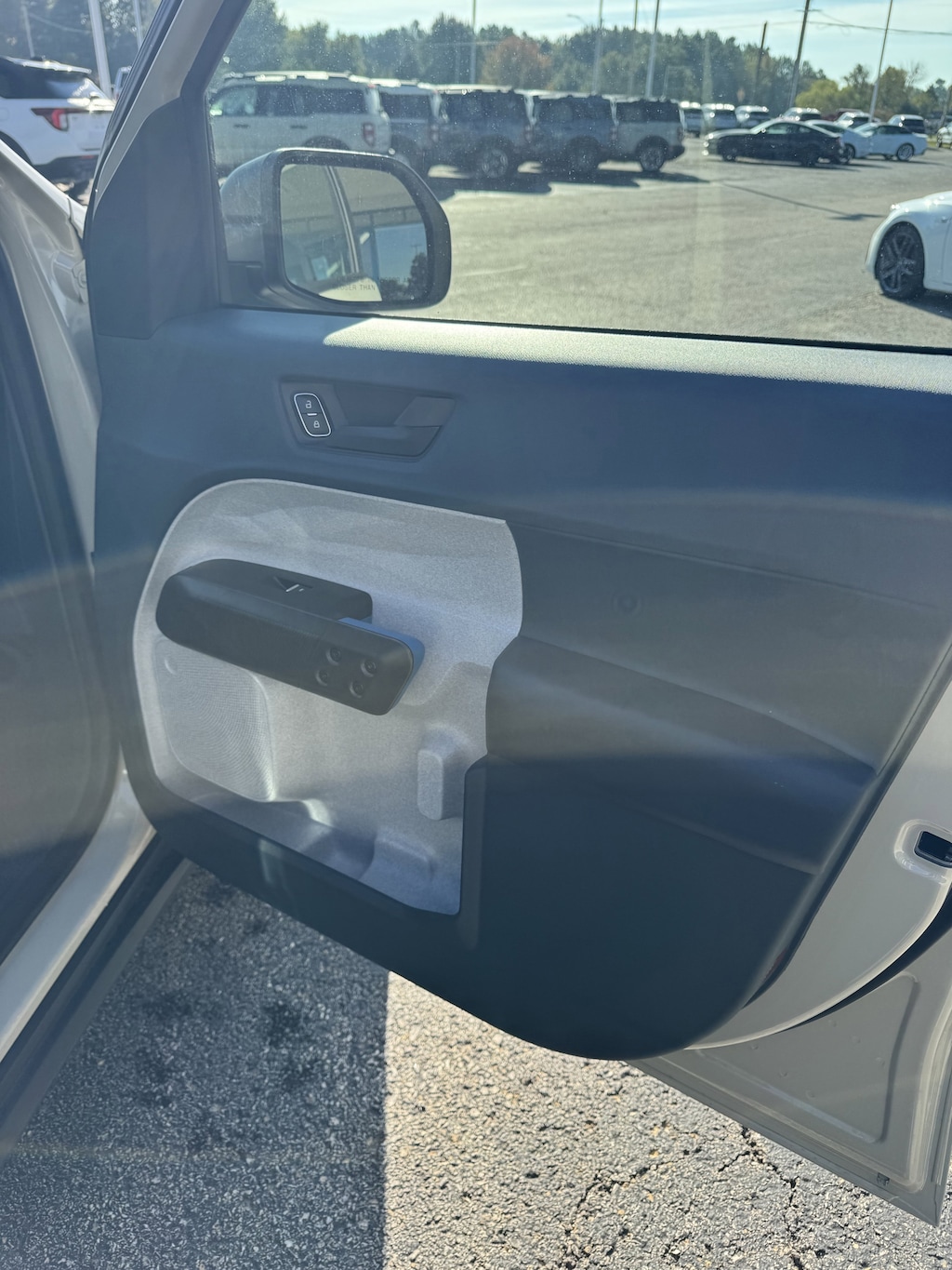 2025 Ford Maverick XLT photo 3