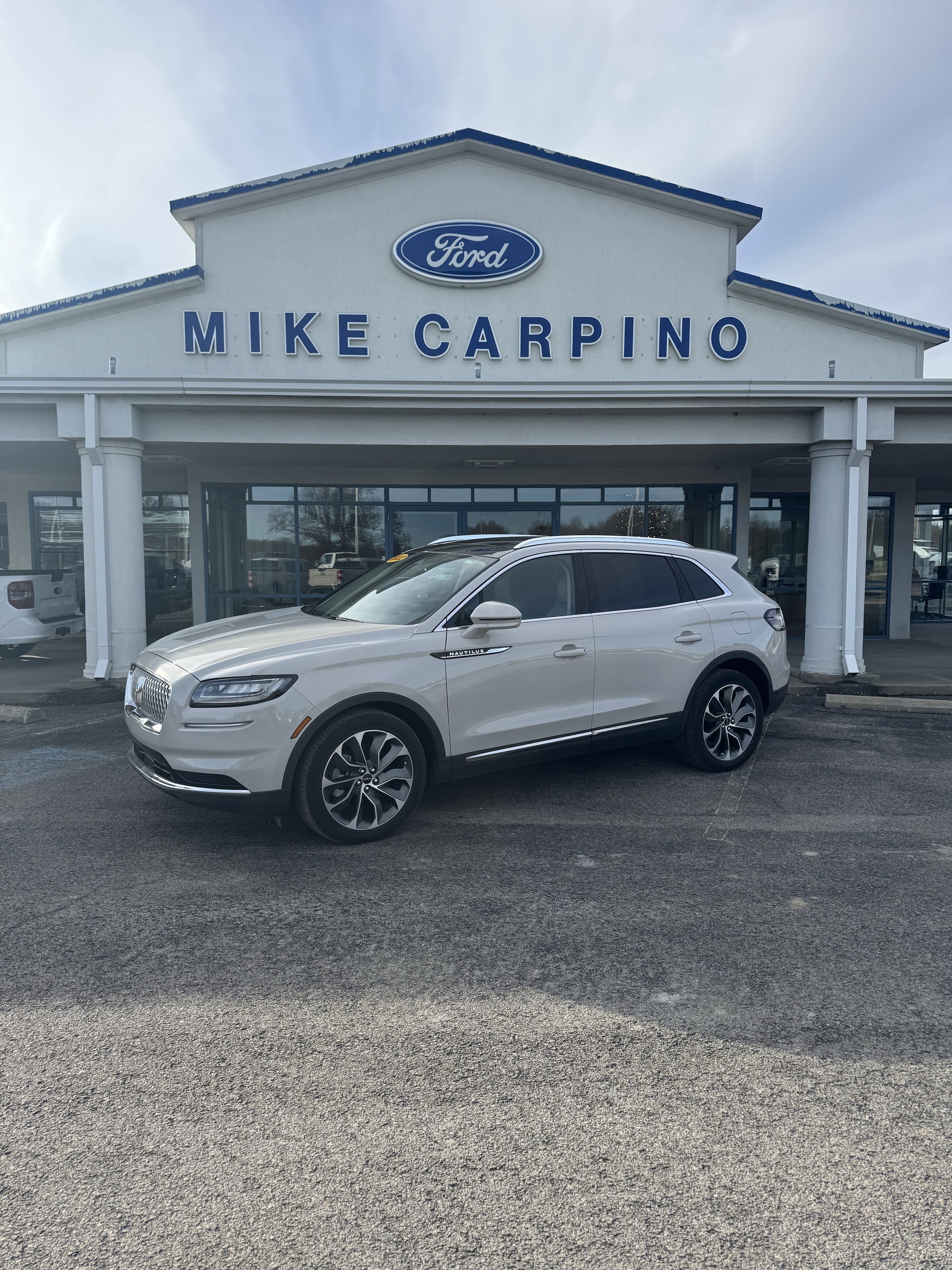 2022 Lincoln Nautilus Reserve